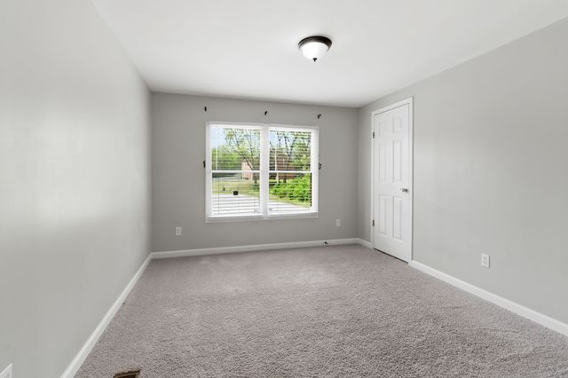 310 Larkin Springs Rd, Madison, TN 37115