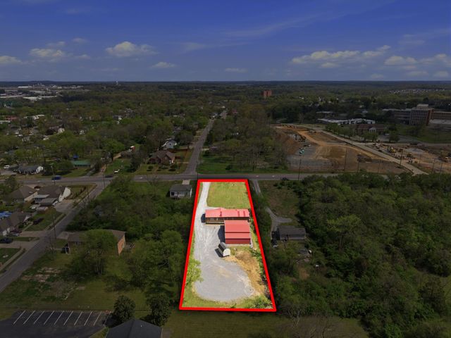310 Larkin Springs Rd, Madison, TN 37115