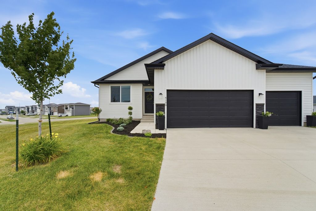 4108 NE 5th Street, Ankeny, IA 50021