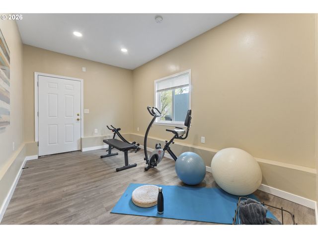 7915 N EXETER Ave, Portland, OR 97203