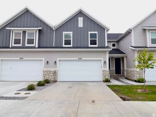 8240 W CASCADE VIEW WAY, Magna, UT 84044