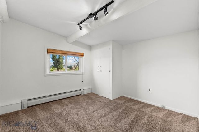 1733 W Cameron Bridge Road Road W, Bozeman, MT 59718