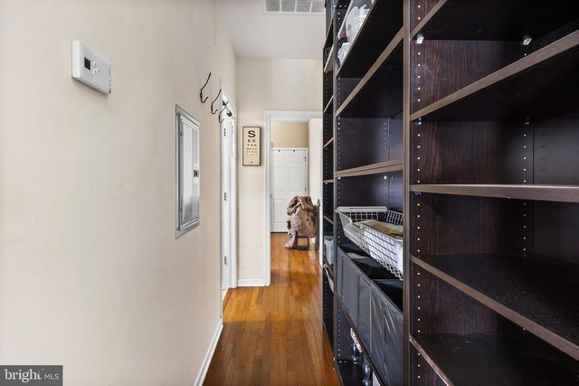 2520 S ISEMINGER ST, Philadelphia, PA 19148