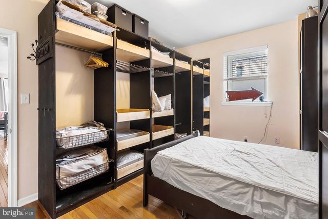 2520 S ISEMINGER ST, Philadelphia, PA 19148