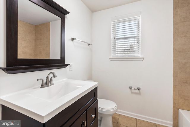 2520 S ISEMINGER ST, Philadelphia, PA 19148
