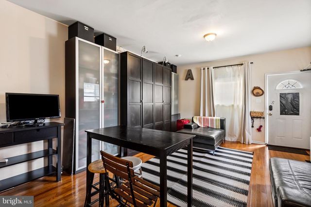2520 S ISEMINGER ST, Philadelphia, PA 19148