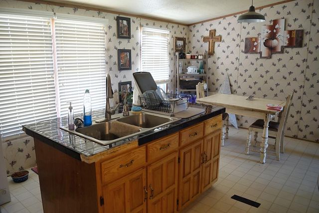 926 N Harolds Ave, Odessa, TX 79763