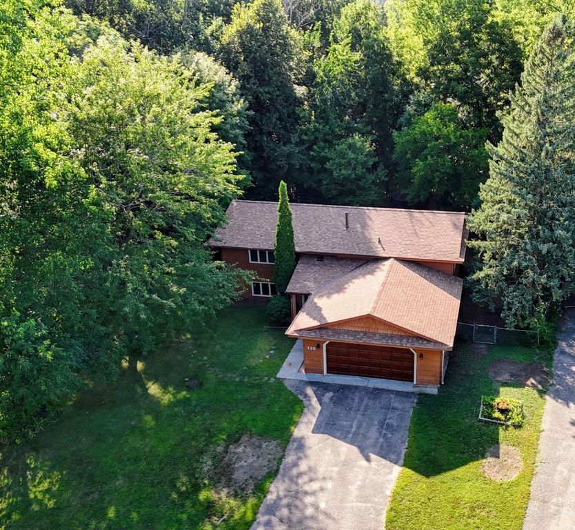 135 Pleasant Lane E, Excelsior, MN 55331 — photo 2