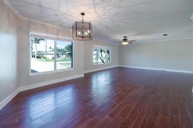 3125 SE 22ND AVENUE, Cape Coral, FL 33904