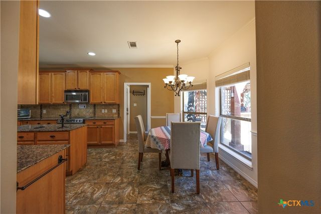 33 Branding Iron Drive, Belton, TX 76513