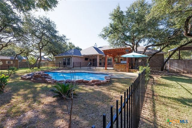 33 Branding Iron Drive, Belton, TX 76513