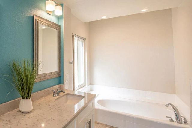 1431 Alga Court, Vista, CA 92081