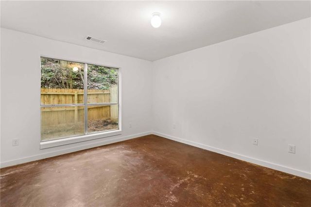 920 Memorial Drive SE 17, Atlanta, GA 30316