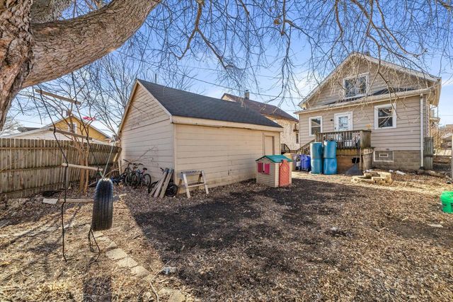 7313 38th AVENUE, Kenosha, WI 53142