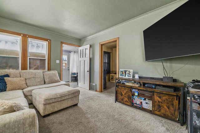 7313 38th AVENUE, Kenosha, WI 53142