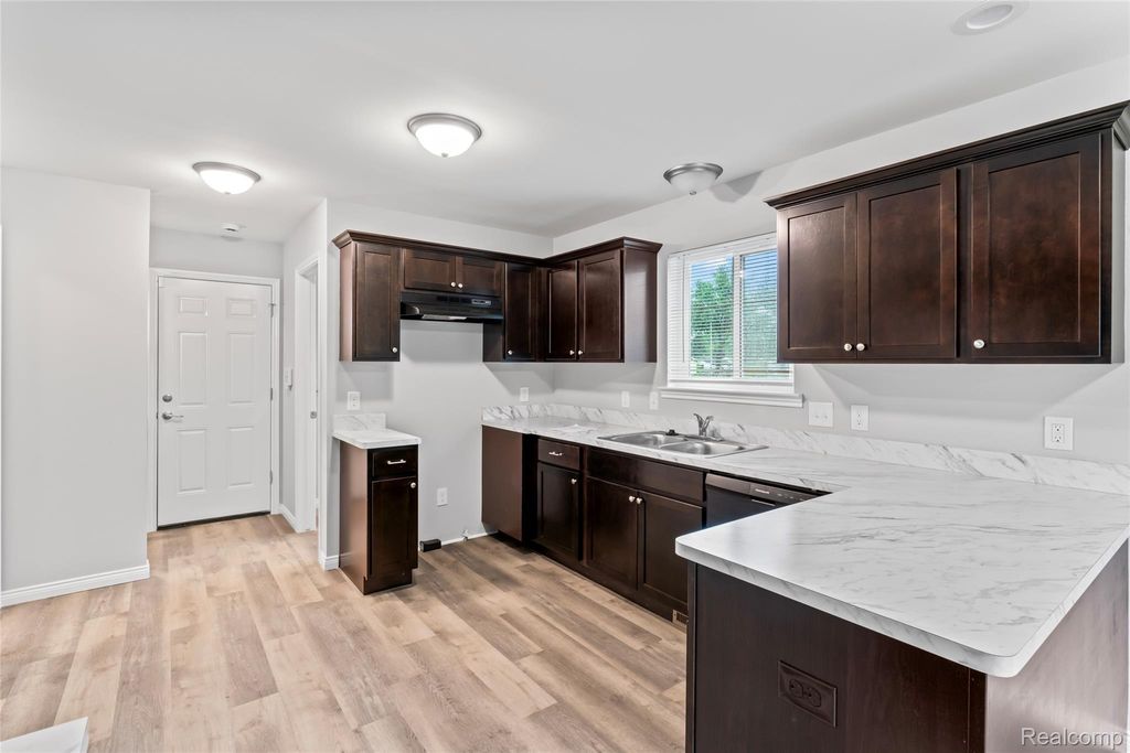 Image 13 of property listing at 23240 Bolam Avenue, Warren, MI 48089