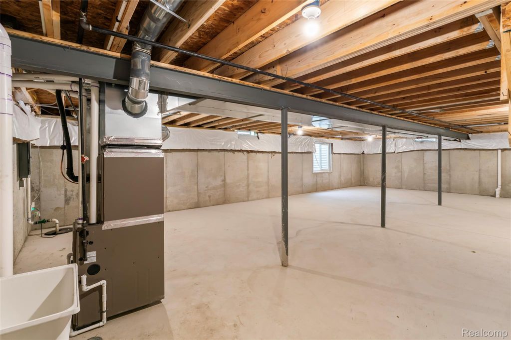 Image 30 of property listing at 23240 Bolam Avenue, Warren, MI 48089
