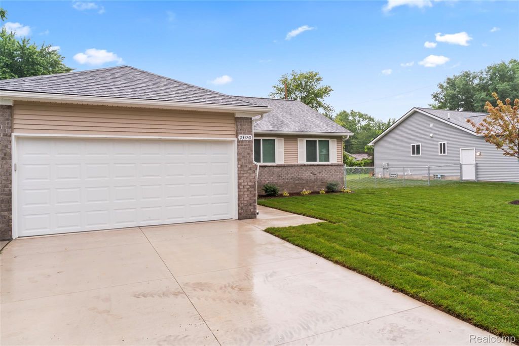 Image 4 of property listing at 23240 Bolam Avenue, Warren, MI 48089