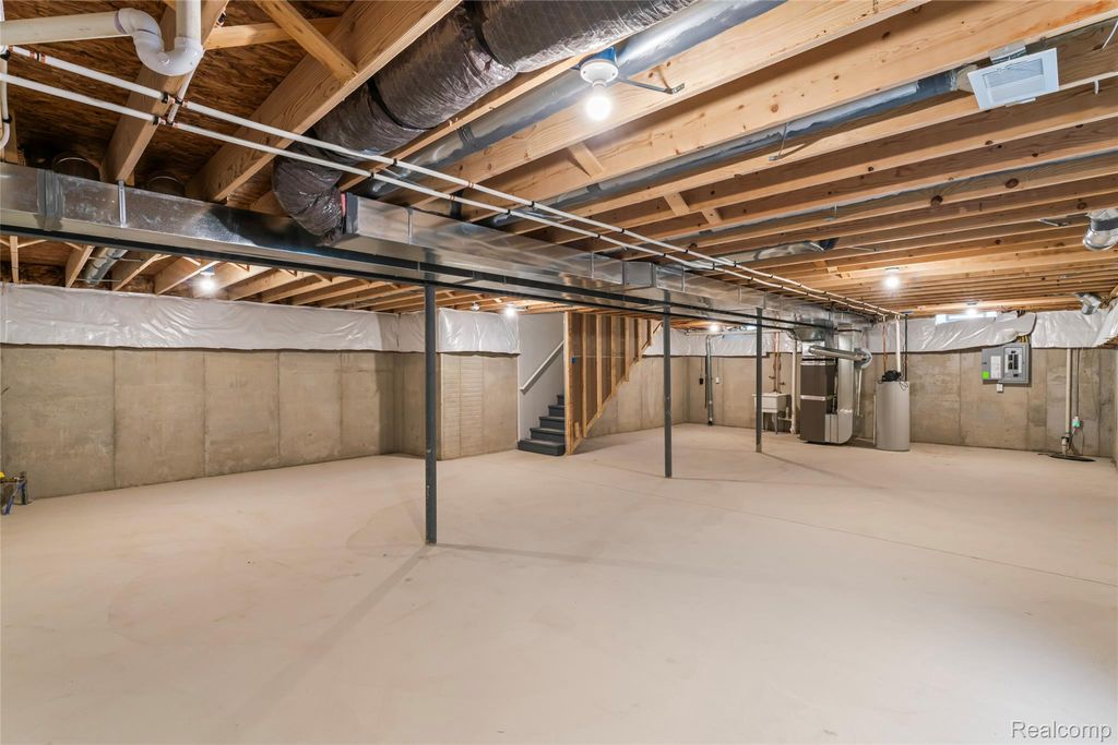 Image 32 of property listing at 23240 Bolam Avenue, Warren, MI 48089