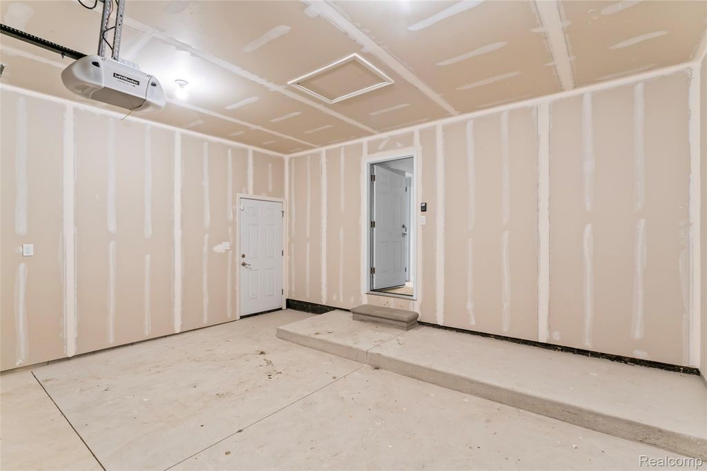 Image 33 of property listing at 23240 Bolam Avenue, Warren, MI 48089