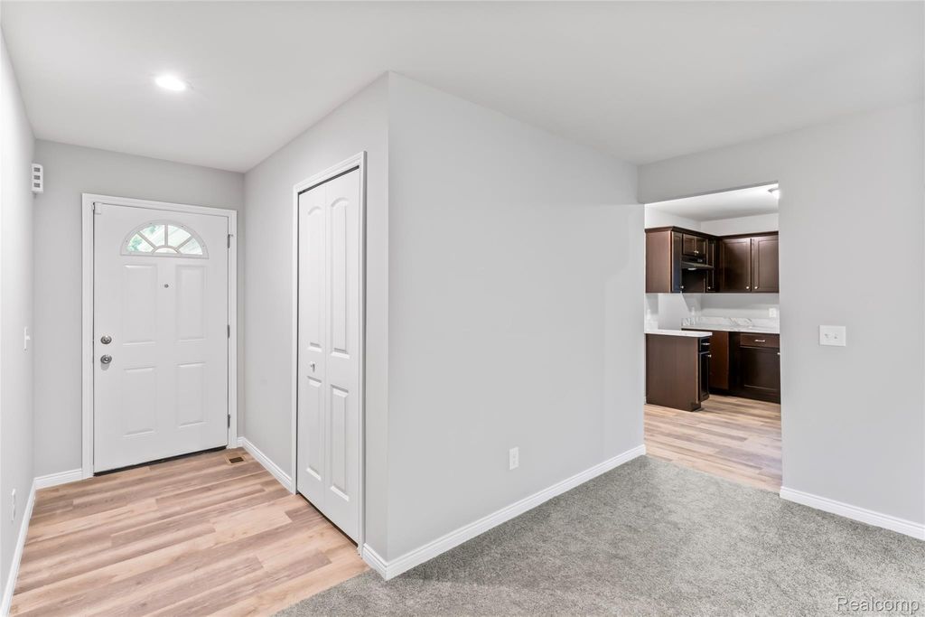 Image 8 of property listing at 23240 Bolam Avenue, Warren, MI 48089
