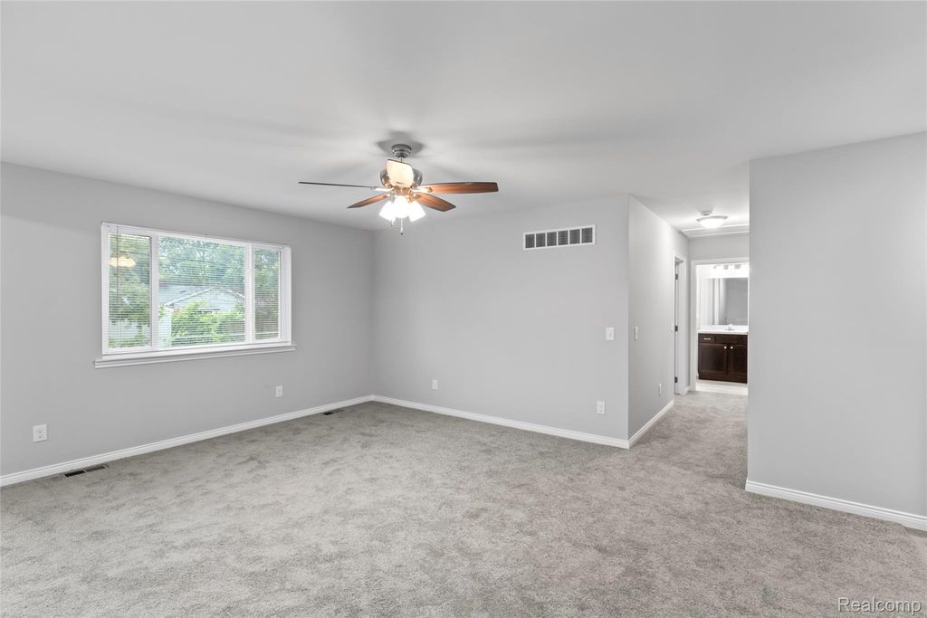 Image 10 of property listing at 23240 Bolam Avenue, Warren, MI 48089