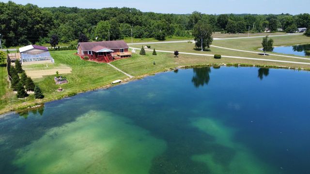 8683 E Hawley Road, Hesperia, MI 49421