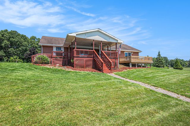 8683 E Hawley Road, Hesperia, MI 49421