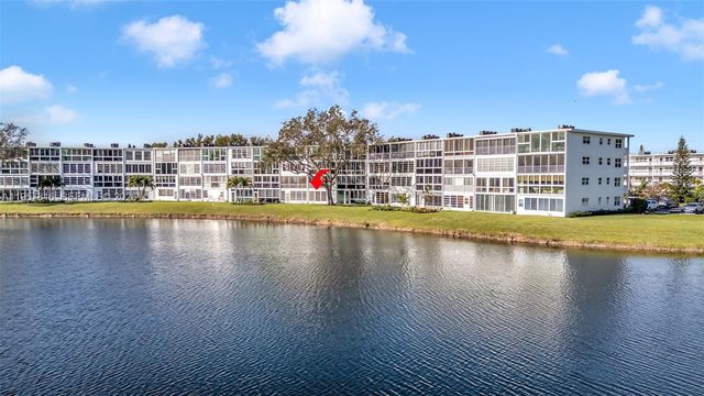 1116 E Cambridge E 1116, Deerfield Beach, FL 33442