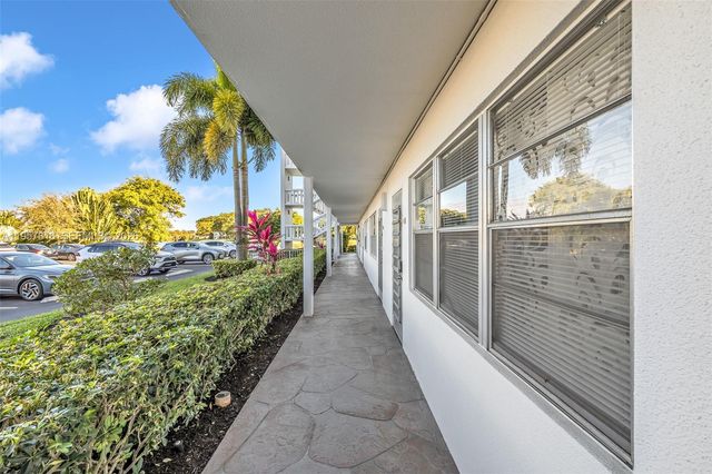 1116 E Cambridge E 1116, Deerfield Beach, FL 33442