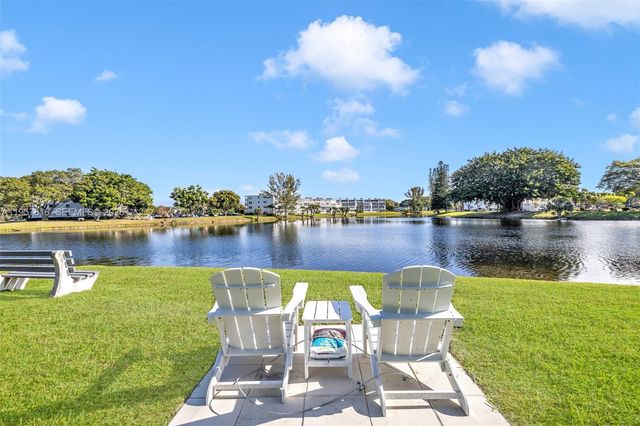 1116 E Cambridge E 1116, Deerfield Beach, FL 33442