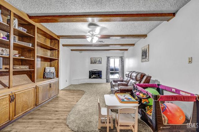 3501 Argent Street, Bakersfield, CA 93304