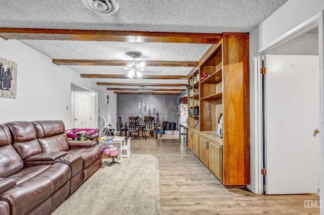 3501 Argent Street, Bakersfield, CA 93304