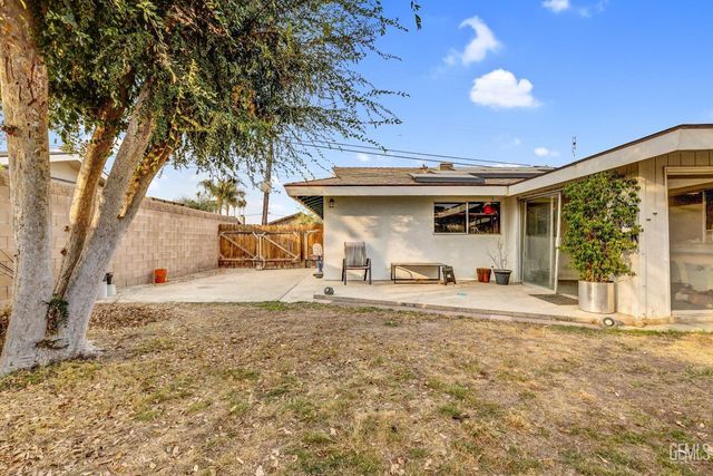 3501 Argent Street, Bakersfield, CA 93304