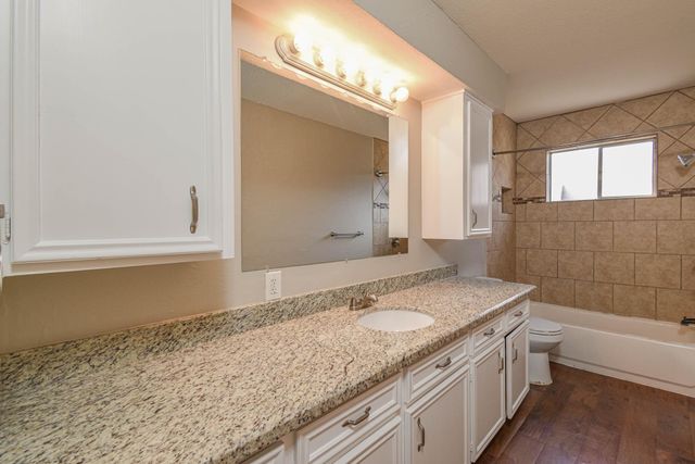 1102 Newport Boulevard, League City, TX 77573