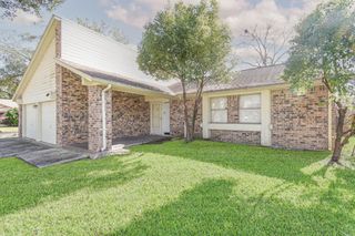 1102 Newport Boulevard, League City, TX 77573