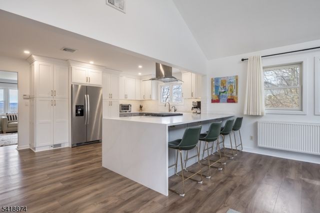 224 Gates Ave, Long Hill Twp., NJ 07933