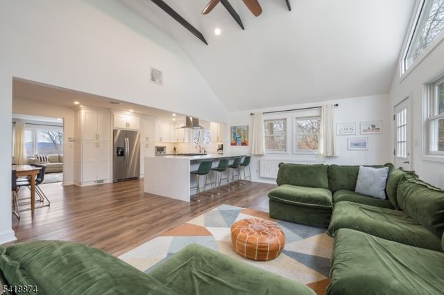 224 Gates Ave, Long Hill Twp., NJ 07933