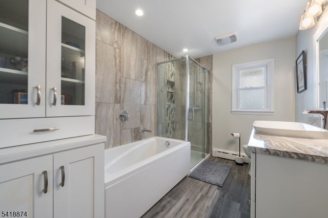 224 Gates Ave, Long Hill Twp., NJ 07933