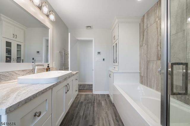 224 Gates Ave, Long Hill Twp., NJ 07933