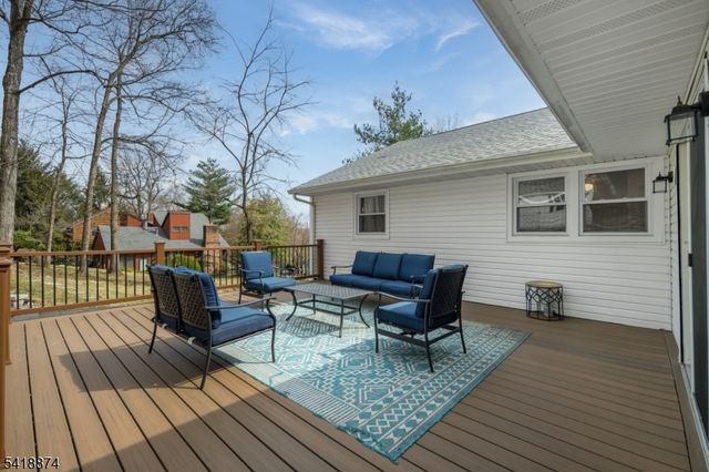 224 Gates Ave, Long Hill Twp., NJ 07933