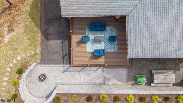 224 Gates Ave, Long Hill Twp., NJ 07933