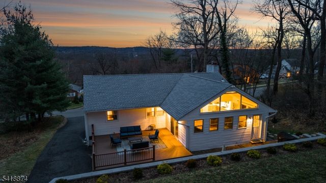 224 Gates Ave, Long Hill Twp., NJ 07933