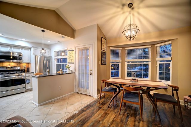 88 Wycombe Place, Franklin Twp, NJ 08873