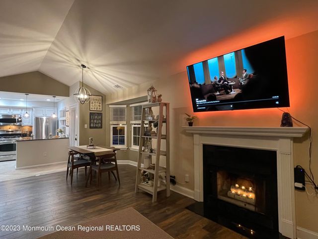 88 Wycombe Place, Franklin Twp, NJ 08873