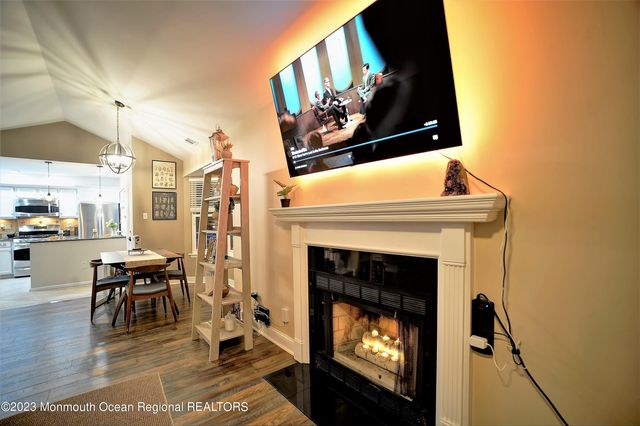88 Wycombe Place, Franklin Twp, NJ 08873