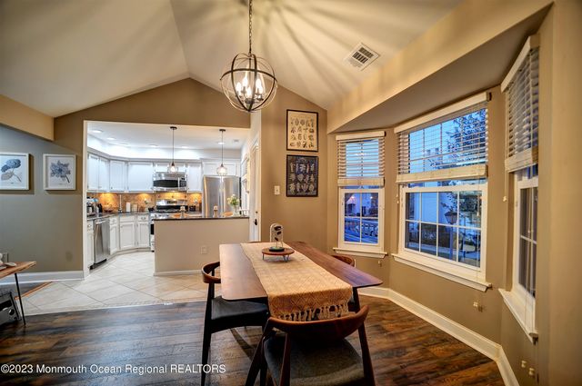 88 Wycombe Place, Franklin Twp, NJ 08873