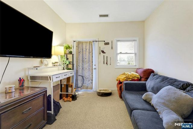 520 Victor Street 8, Saddle Brook, NJ 07663