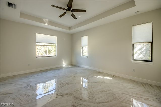 2512 48th ST W, Lehigh Acres, FL 33971