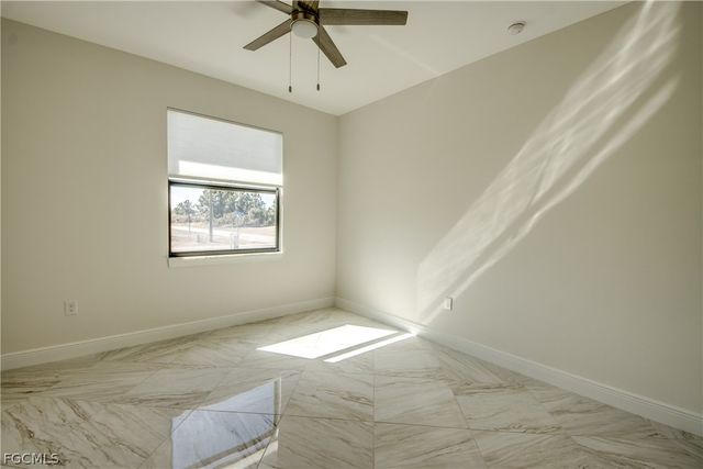 2512 48th ST W, Lehigh Acres, FL 33971